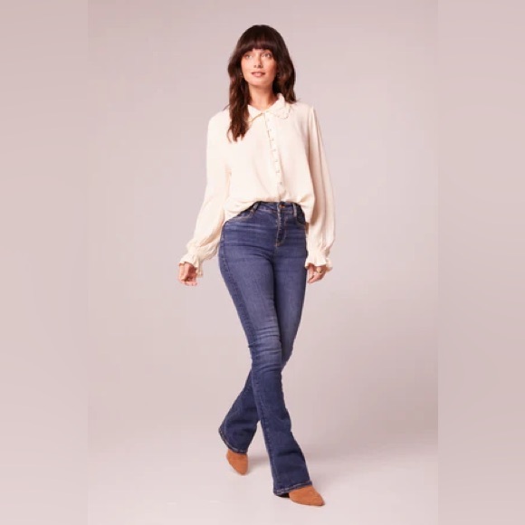 NWT Band of The Free DENISE CREAM RUFFLE COLLAR TOP with Cuffed Sleeves - Picture 3 of 5